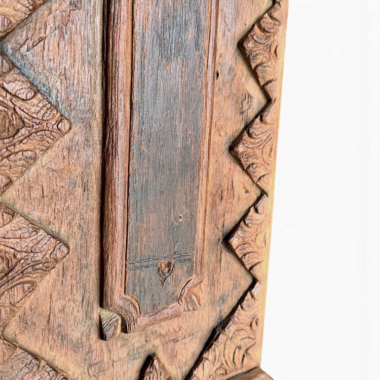 Ornamental Wood Panel APULIA