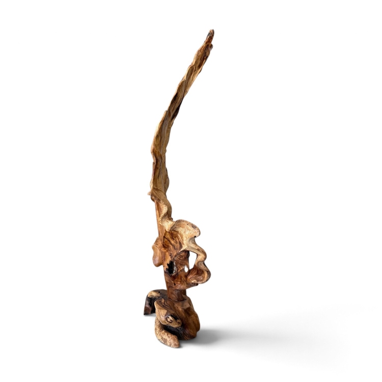 Escultura Artesanal de Madera DUNIA