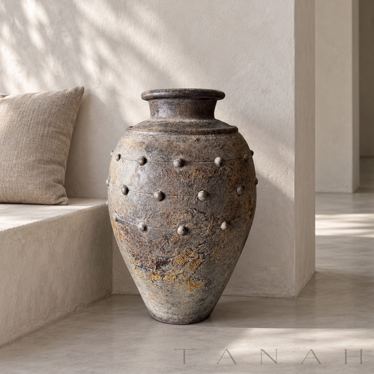 Ceramic Vase with Raised Details LEFKADA
