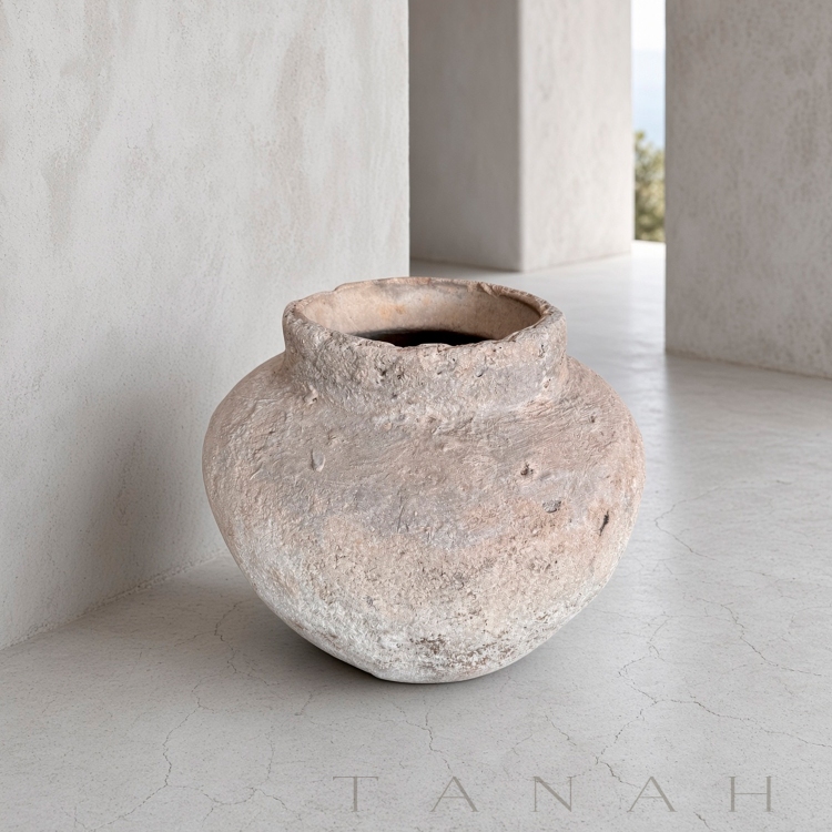 Wide Terracotta Vase MONTECARLO