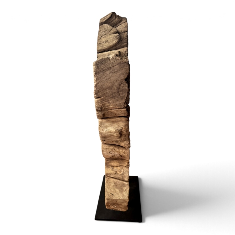 Escultura Decorativa de Teca SIRUANA
