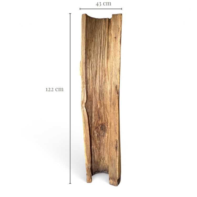 Escultura Natural de Madera de Teca HEKLA