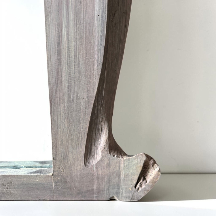 Detalle del Marco de Madera Gris NUAGE