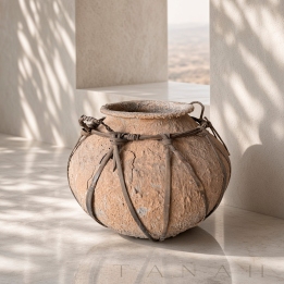 Antique Terracotta Vessel CASPIO