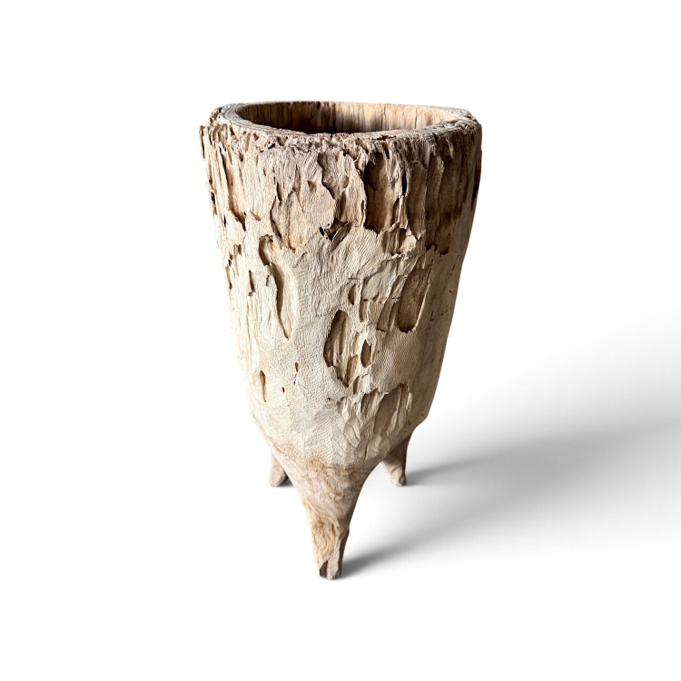 Recipiente Decorativo de Teca KASAI