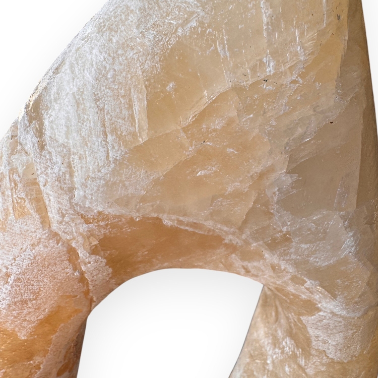 Handcrafted Onyx Sculpture PONZA