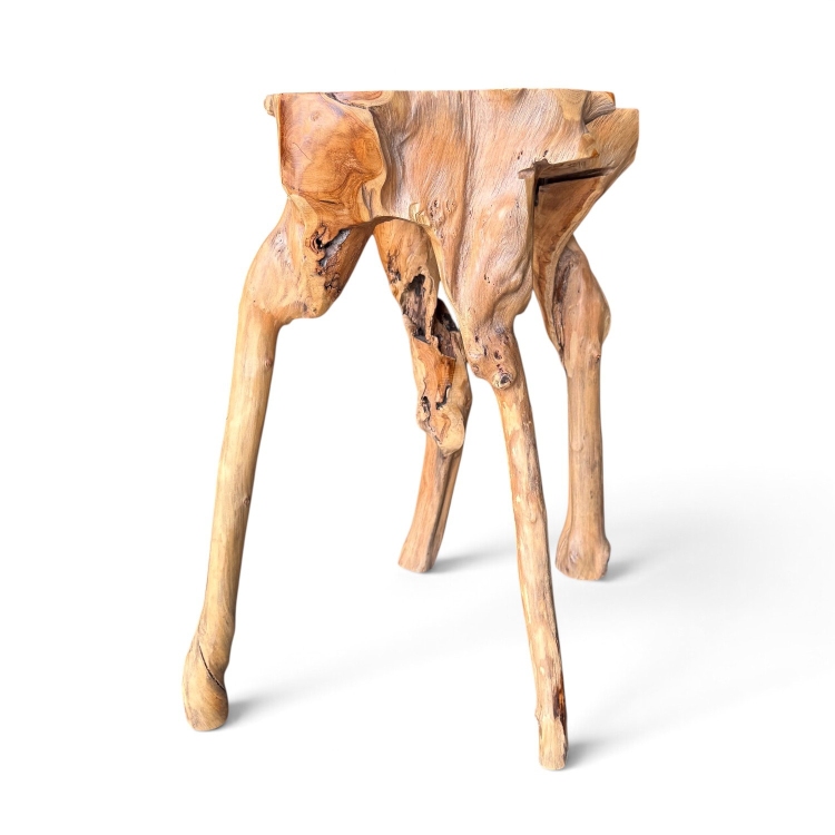 Mesa Artesanal de Raíz de Teca CUMI