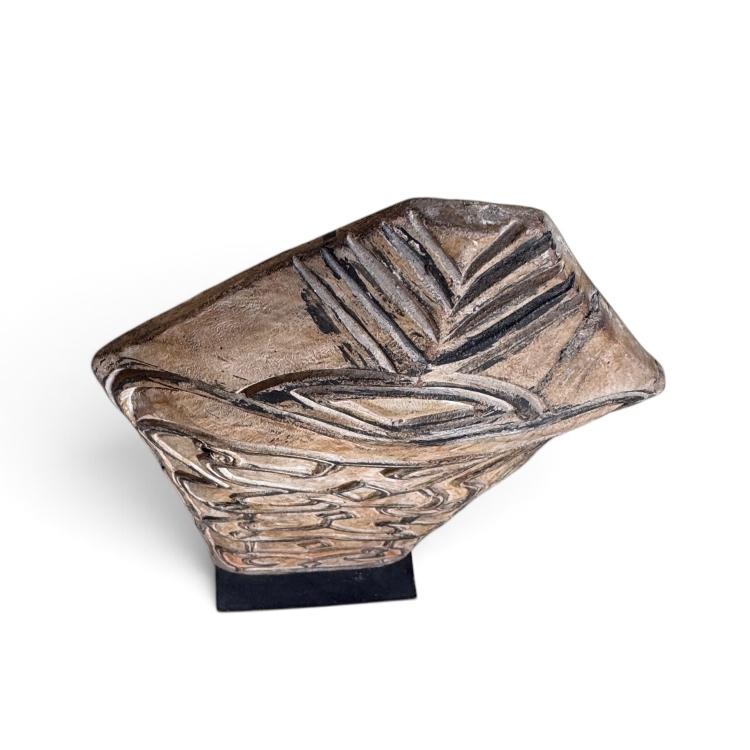 Pieza Tribal de Madera BORNEO
